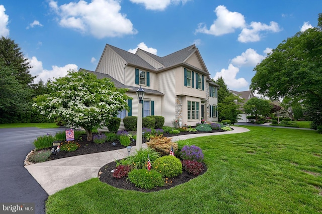 1350 Hyde Park Dr, Lancaster, PA 17601 - view of front of property featuring a front lawn