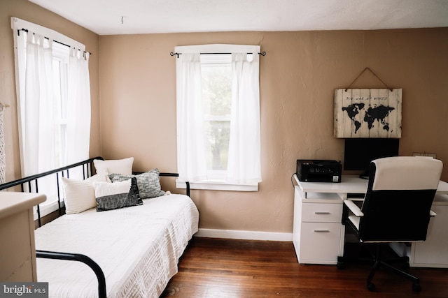 1806 Brunnerville Rd, Lititz, PA 17543 - bedroom featuring dark wood-style floors, a desk, and baseboards
