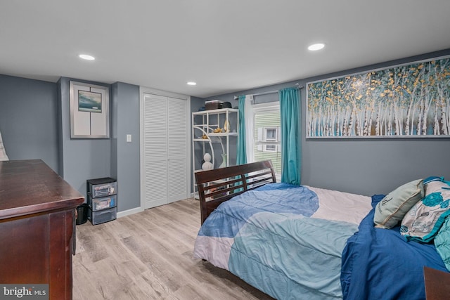 827 W 2nd St, Florence, NJ 08518 - bedroom with light wood-style flooring, a closet, recessed lighting, and baseboards