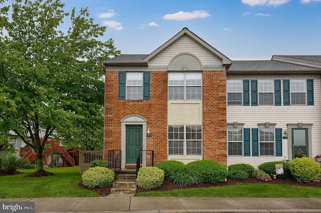 402 Cobblestone Ln, Lancaster, PA 17601 - view of front of property with brick siding and a front yard