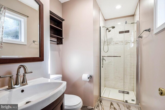 4406 Roundhill Rd, Alexandria, VA 22310 - bathroom with toilet, a shower stall, marble finish floors, baseboards, and recessed lighting