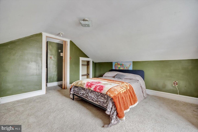 344 Clearbrook Ave, Lansdowne, PA 19050 - bedroom with carpet floors, vaulted ceiling, and baseboards