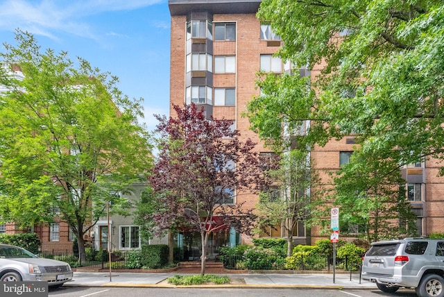 1825 T St NW Unit 701, Washington, DC 20009 - view of building exterior