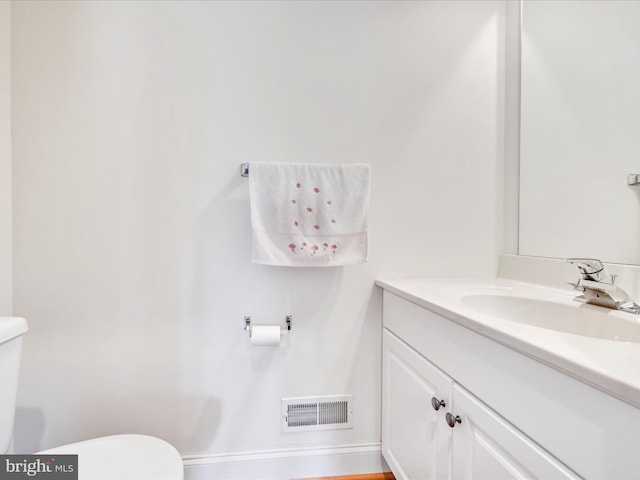1082 Stillwood Cir, Lititz, PA 17543 - half bathroom featuring toilet and vanity