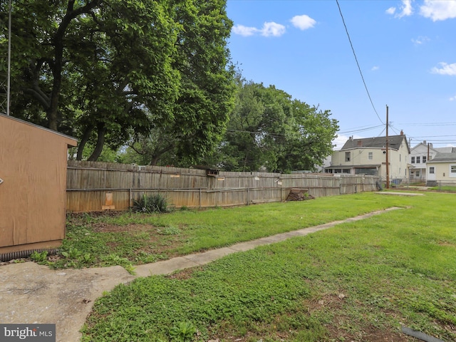 16 Avalon Ave, Hagerstown, MD 21740 - view of yard