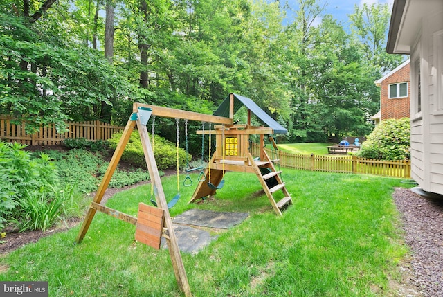10000 Manor Pl, Fairfax, VA 22032 - view of playground