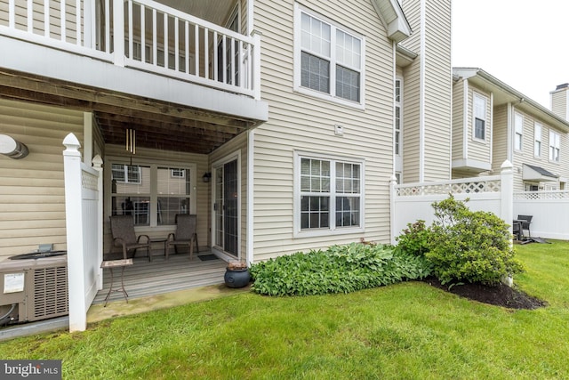 205 Strawberry Ct, Warwick, PA 18974 - rear view of house with cooling unit