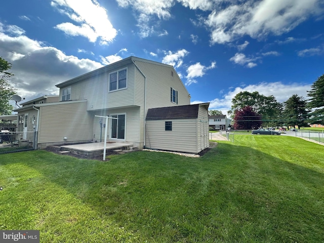 426 Manor St, Hanover, PA 17331 - rear view of house with a patio