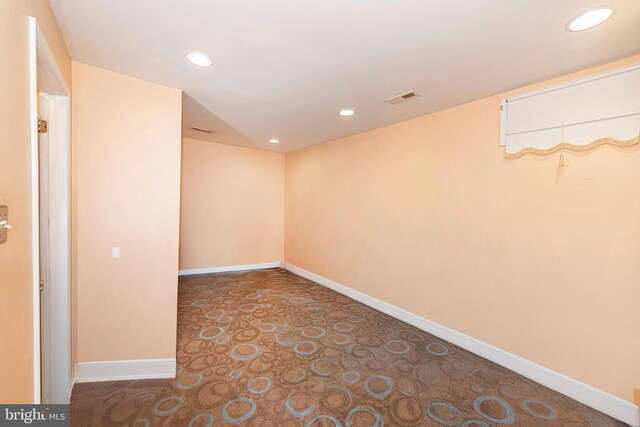 15381 Bronco Way, Woodbridge, VA 22193 - finished below grade area featuring recessed lighting and baseboards