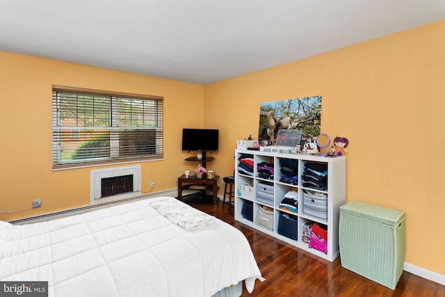 132 The Orchards Unit I, East Windsor, NJ 08520 - bedroom with wood finished floors and baseboards