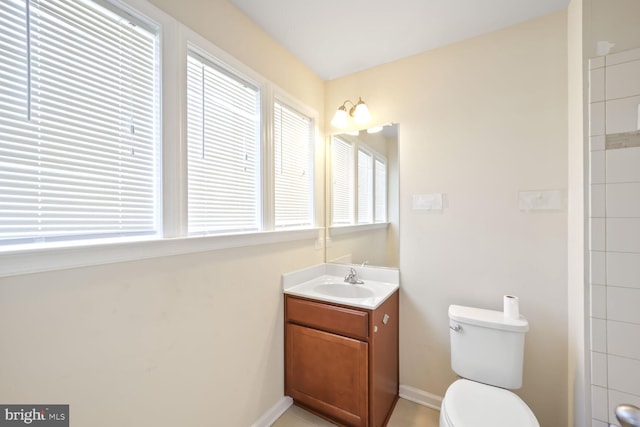 4504 Eden Park Ln, Upper Marlboro, MD 20772 - full bath with vanity, toilet, and baseboards