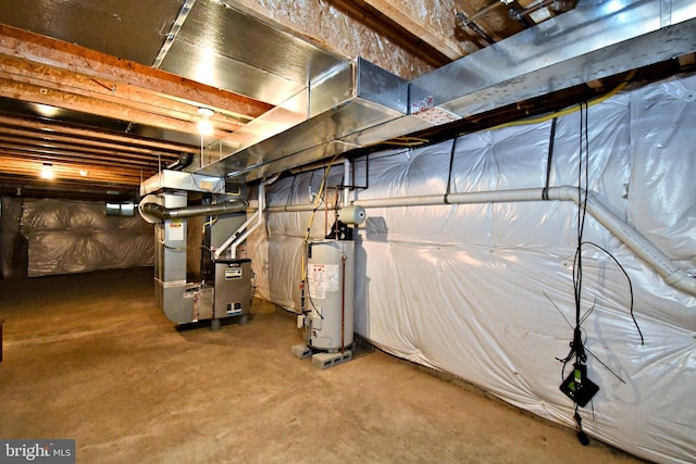 1664 Brynne Ln, Pottstown, PA 19464 - unfinished below grade area with heating unit and gas water heater
