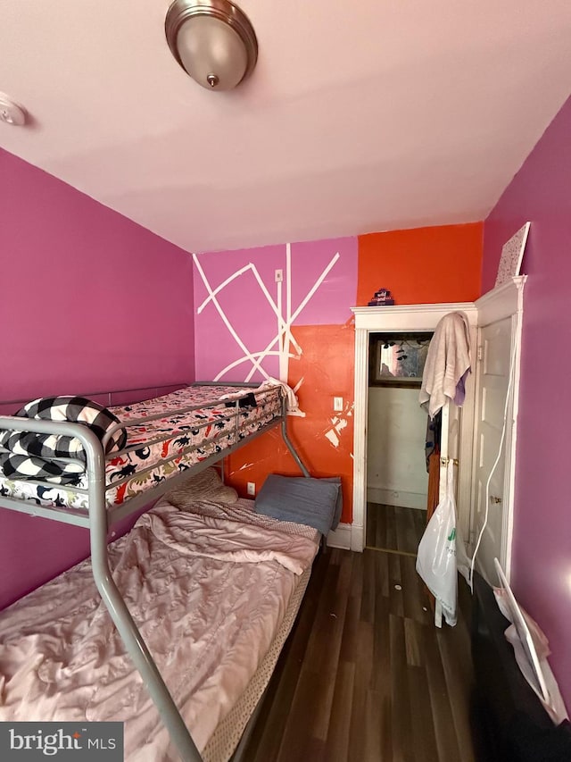1512 Lindley Ave, Philadelphia, PA 19141 - bedroom featuring wood finished floors and baseboards