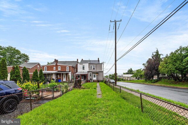 552 Willow St, Pottstown, PA 19464 - view of front of property