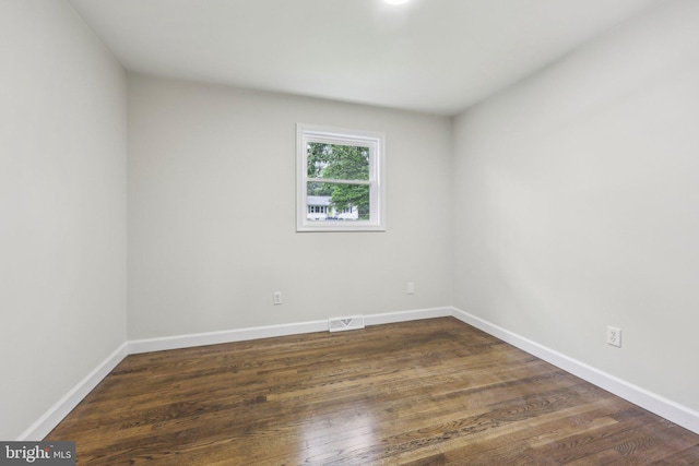 945 Ficklen Rd, Fredericksburg, VA 22405 - unfurnished room featuring wood finished floors and baseboards