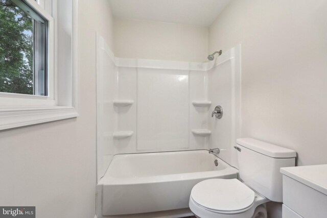 945 Ficklen Rd, Fredericksburg, VA 22405 - full bathroom with vanity, bathtub / shower combination, and toilet