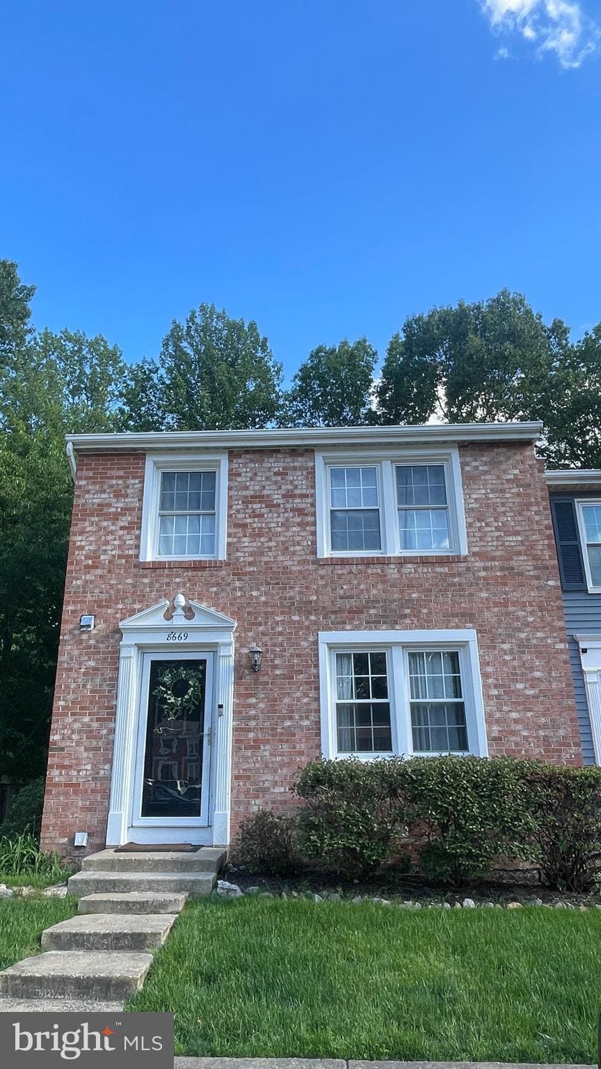 8669 Bent Arrow Ct, Springfield, VA 22153 - view of front facade featuring brick siding