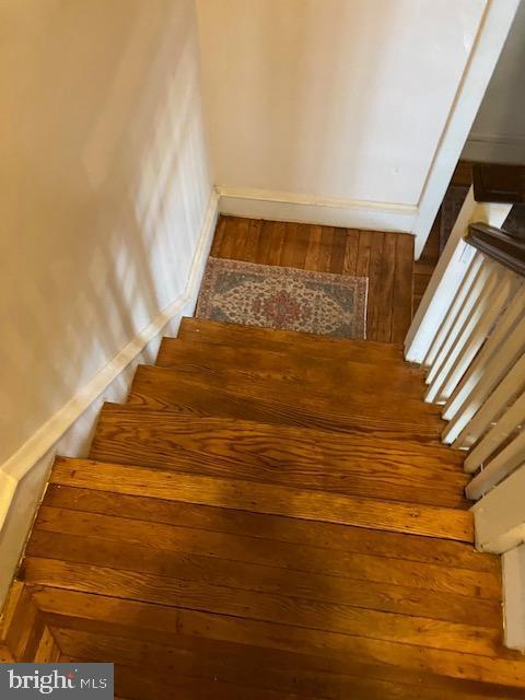 1214 Haworth St, Philadelphia, PA 19124 - view of staircase