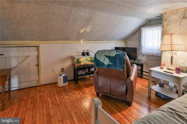 517 W Burke St, Easton, PA 18042 - living area featuring hardwood / wood-style floors and vaulted ceiling