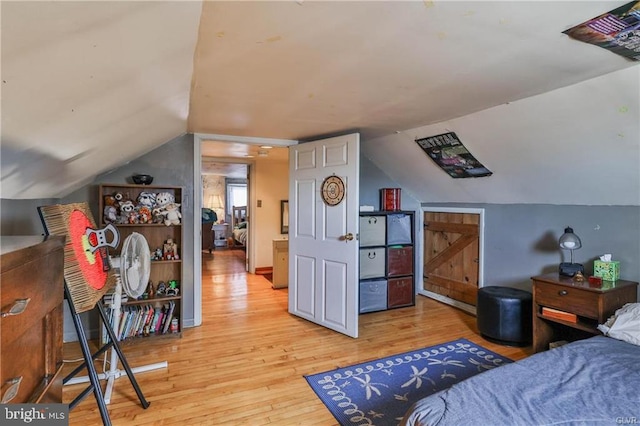 517 W Burke St, Easton, PA 18042 - bedroom with hardwood / wood-style flooring and lofted ceiling