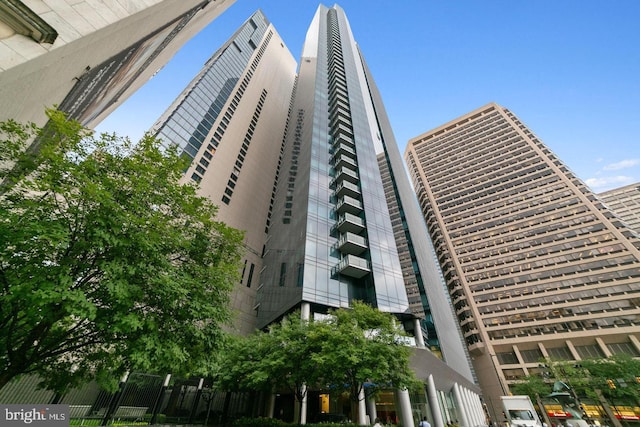 1414 S Penn Sq Unit 45A, Philadelphia, PA 19102 - view of building exterior
