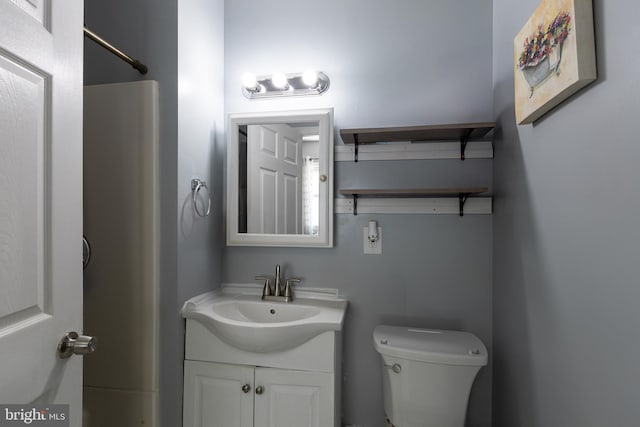 113 Tremont St, Manassas Park, VA 20111 - full bathroom with vanity, toilet, and a shower