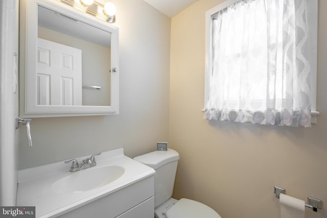 113 Tremont St, Manassas Park, VA 20111 - bathroom featuring toilet and vanity