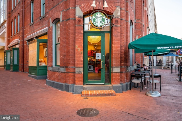 616 E St NW Unit 1114, Washington, DC 20004 - doorway to property with brick siding