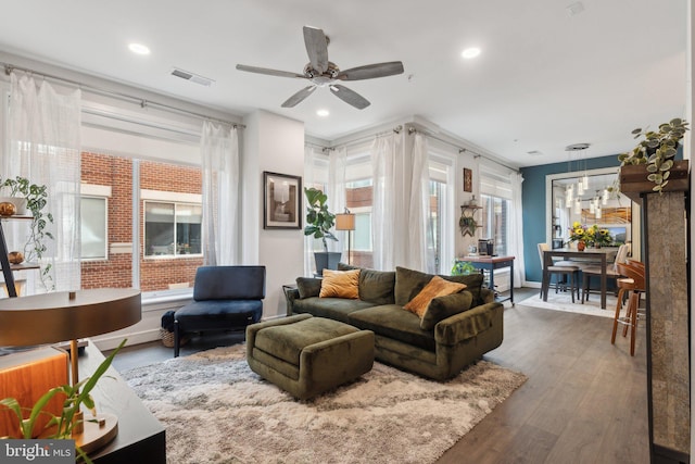 625 Slaters Ln Unit 201, Alexandria, VA 22314 - living area with wood finished floors, a ceiling fan, baseboards, and recessed lighting