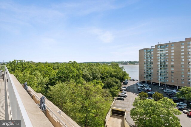625 Slaters Ln Unit 201, Alexandria, VA 22314 - water view