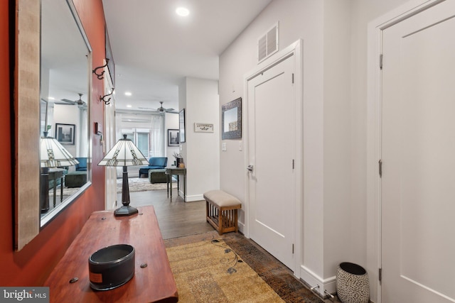 625 Slaters Ln Unit 201, Alexandria, VA 22314 - foyer featuring wood finished floors, ceiling fan, recessed lighting, and baseboards