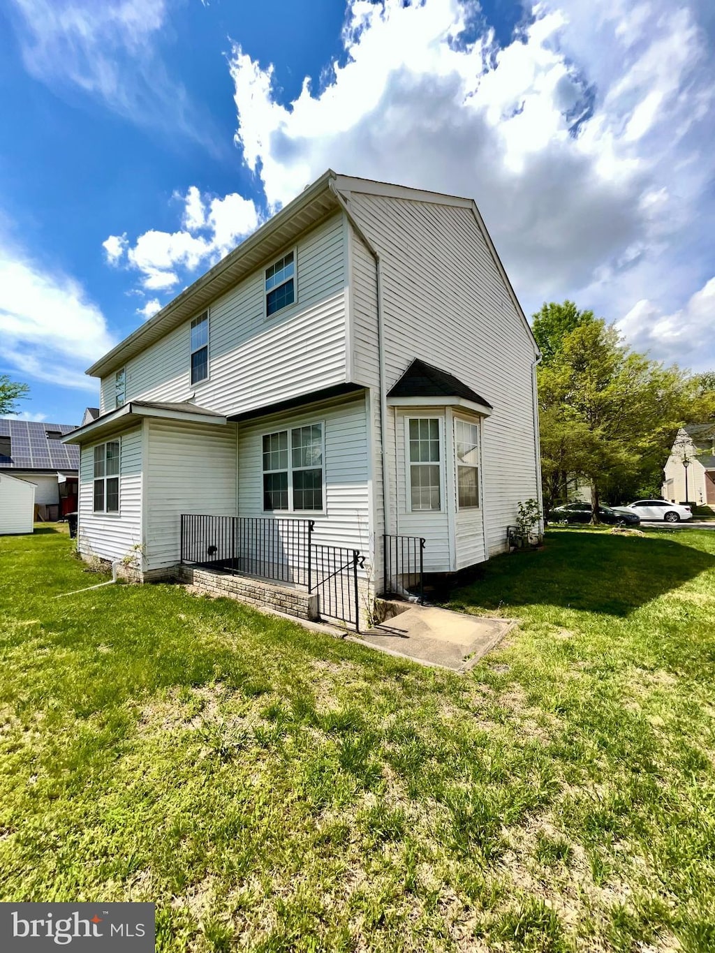 8403 Branchwood Cir, Clinton, MD 20735 - rear view of property featuring a lawn