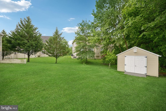 14201 Village Manor Ct, Upper Marlboro, MD 20774 - view of green lawn