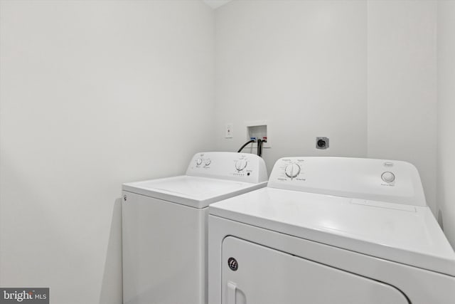603 Vernon St, Media, PA 19063 - washroom with washer and dryer