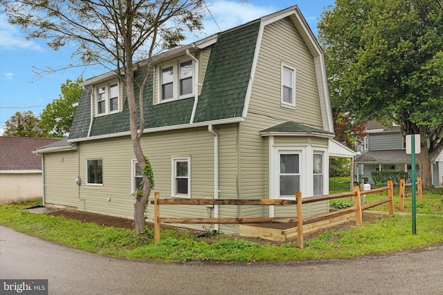 603 Vernon St, Media, PA 19063 - view of front of property with a shingled roof and a gambrel roof