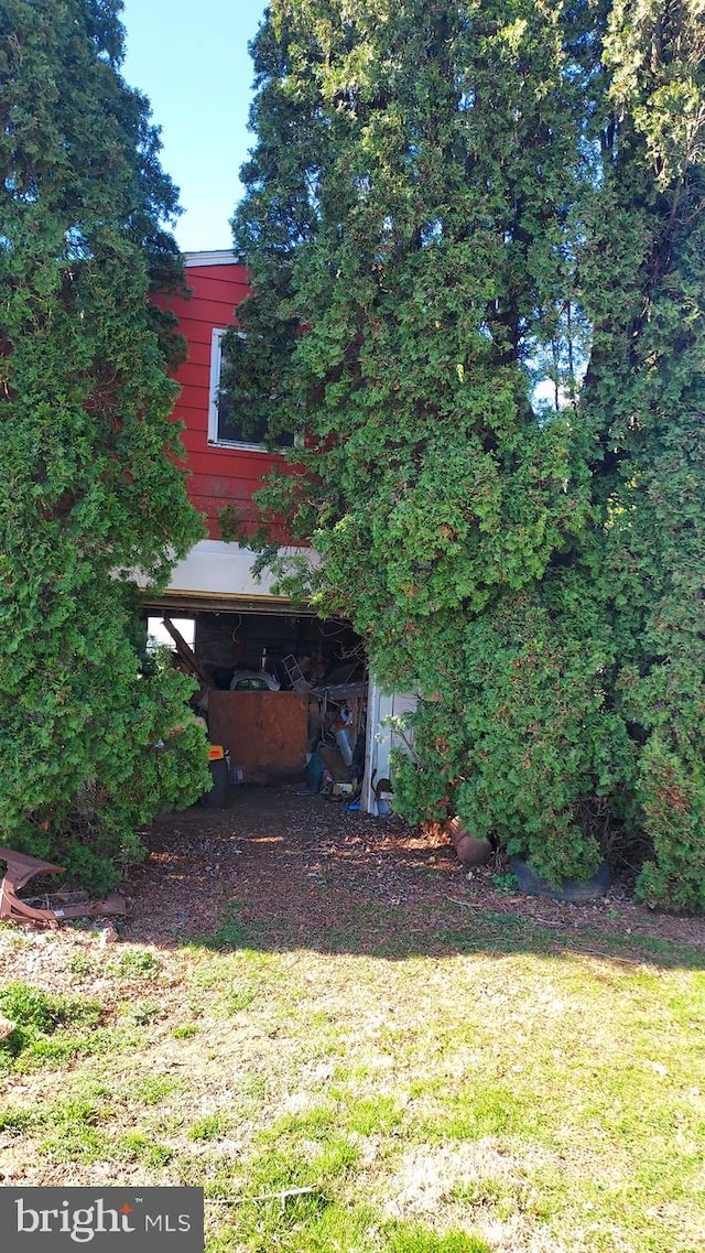 620 Strasburg Pike, Lancaster, PA 17602 - view of grassy yard
