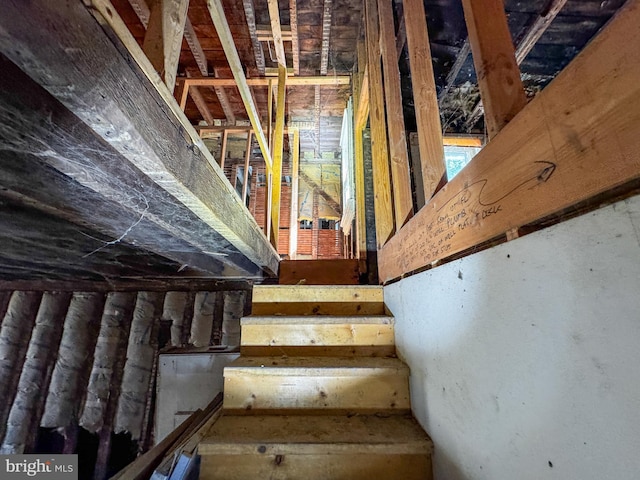315 Stacy St, Burlington, NJ 08016 - view of stairway
