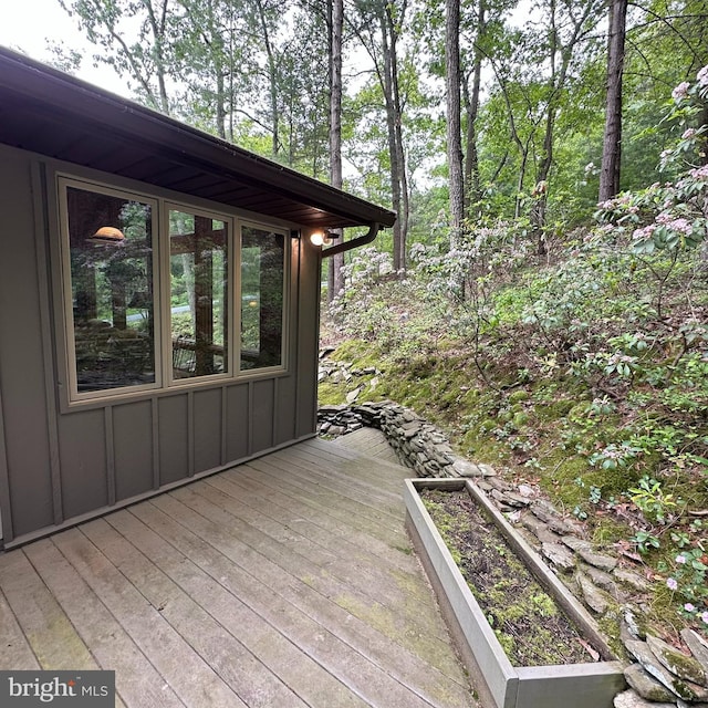 8201 Michaux Dr, Fayetteville, PA 17222 - view of deck