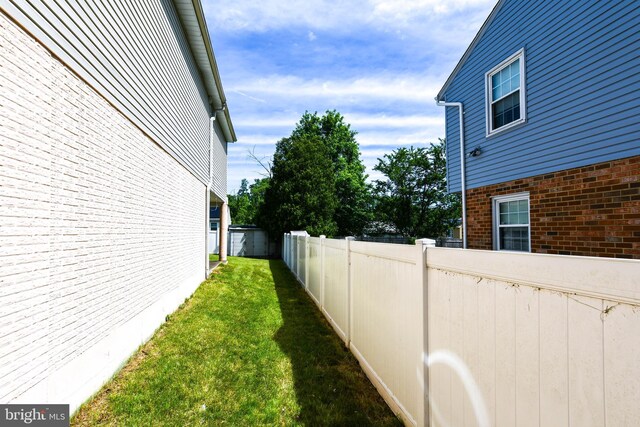 1222 Kings Tree Dr, Bowie, MD 20721 - view of yard