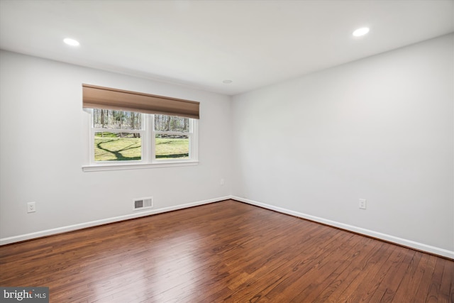13925 Wayside Dr, Clarksville, MD 21029 - empty room featuring hardwood / wood-style flooring, baseboards, and recessed lighting