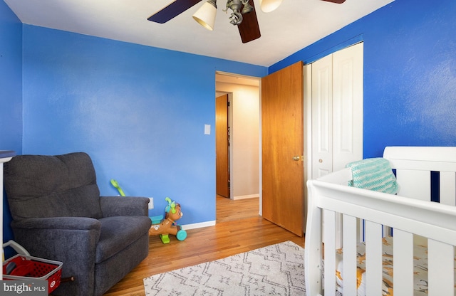 612 Colonial Dr, Dallastown, PA 17313 - bedroom with wood finished floors, a closet, baseboards, and a ceiling fan