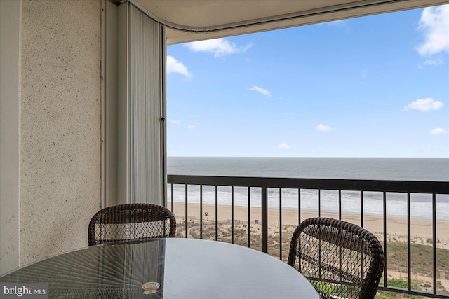 11100 Coastal Hwy Unit 904, Ocean City, MD 21842 - balcony featuring view of water and beach and outdoor dining area