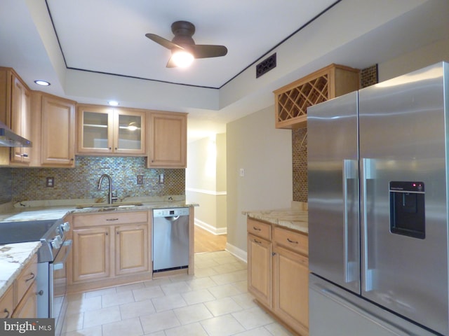 2216 Springwood Dr Unit 202, Reston, VA 20191 - kitchen featuring appliances with stainless steel finishes, a sink, ceiling fan, decorative backsplash, and recessed lighting