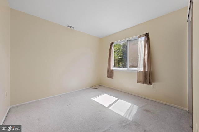 127 Mohican Ln, Little Egg Harbor Twp, NJ 08087 - empty room featuring carpet floors and baseboards