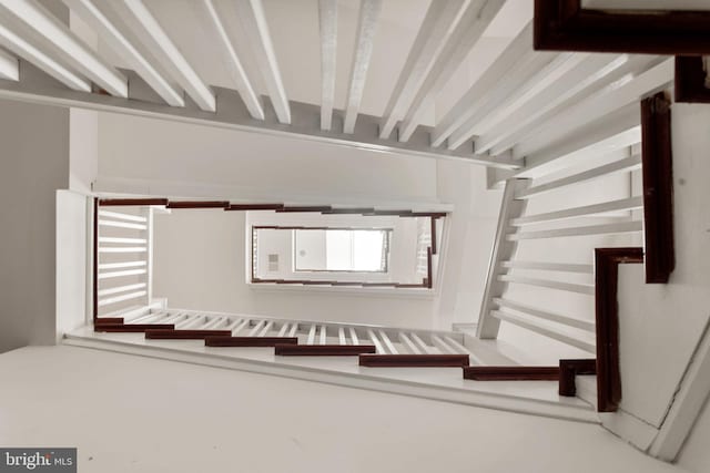 1713 N Wayne St, Arlington, VA 22201 - view of stairway