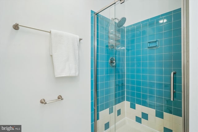 4499 Larchmont Ct, Dumfries, VA 22025 - full bath featuring a shower stall