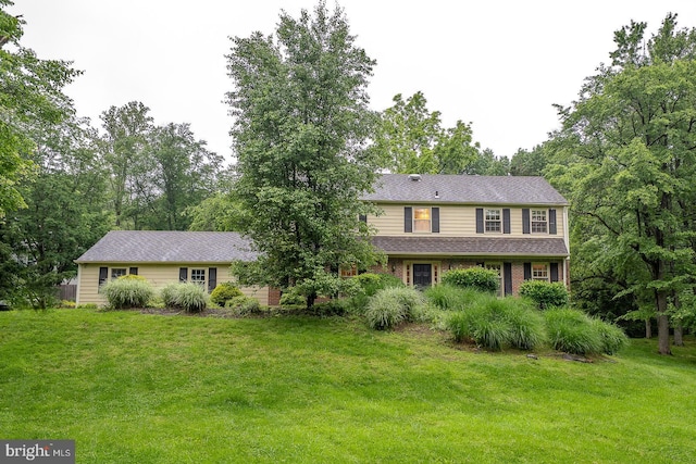 849 Milmar Rd, Newtown Square, PA 19073 - view of front of property featuring a front lawn