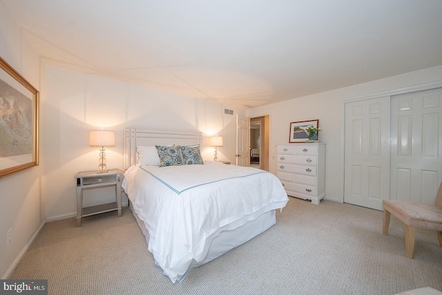 849 Milmar Rd, Newtown Square, PA 19073 - bedroom featuring light carpet, a closet, and baseboards