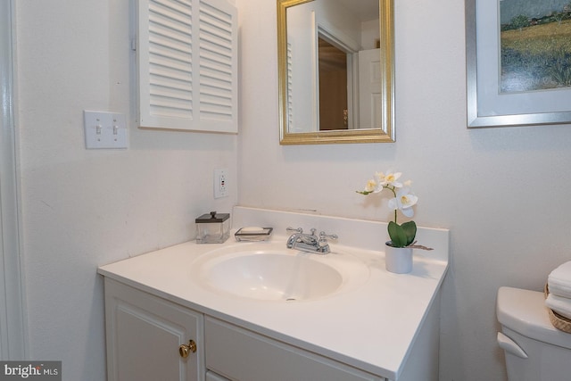 849 Milmar Rd, Newtown Square, PA 19073 - half bathroom with toilet and vanity