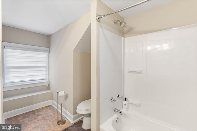 225 Wayne Ave, Lansdowne, PA 19050 - full bathroom featuring toilet, shower / bathtub combination, tile patterned floors, and baseboards